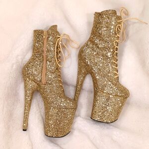 Sparkly Gold Pleasers 8" Heels Platform Boots Size 7